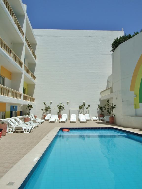 Nsts Campus Residence And Hostel Msida Szoba fotó